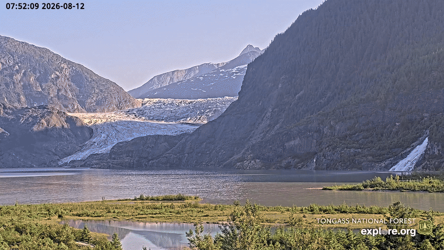 Timelapse of Mendenhall Lake rising in front of Mendenhall Glacier during the August 2026 outburst flood
